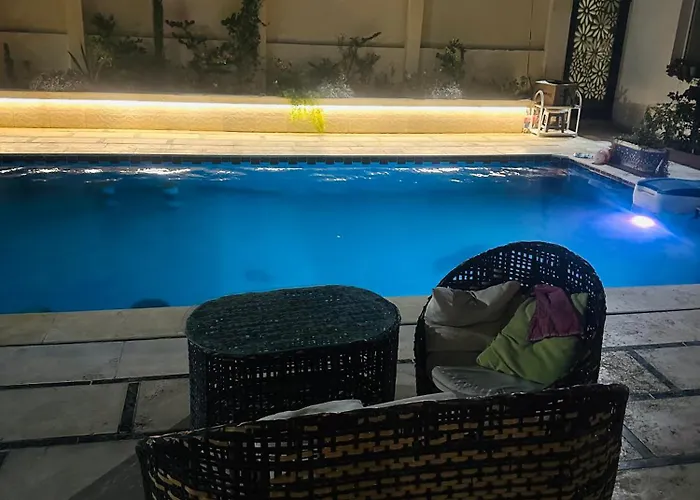 Alis Villa